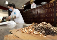【中西医声】脑壳昏戳戳的，jio耙手软还没胃口，成都的夏天你中招了吗？