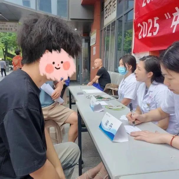 我院开展2025“中国过敏防治周”义诊科普活动