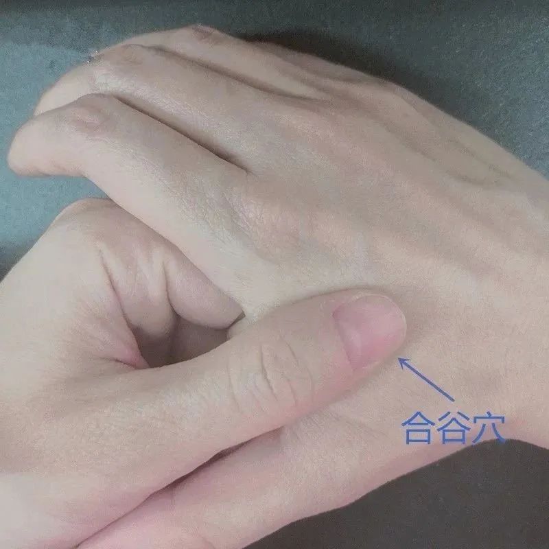血淤在脸上是斑，淤在身上是。∫徽谢钛，治病又祛斑！
