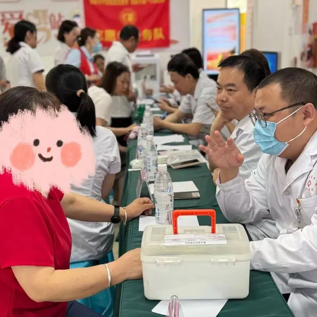 “520”与健康相约！“邻医道”第三期活动架起暖心惠民桥