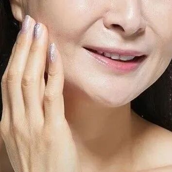 春节聚会悄悄惊艳所有人！做对这4件事，让你比同龄人看着更年轻→